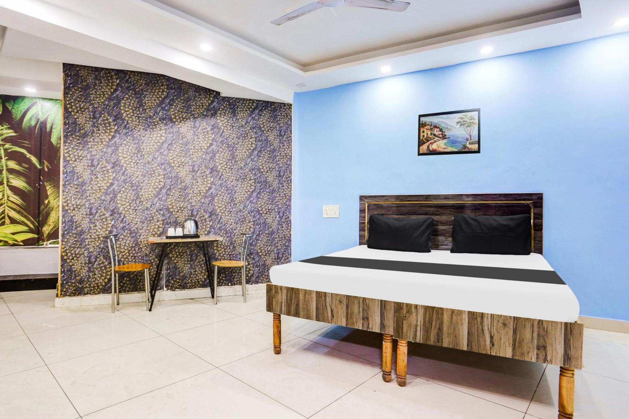 Hotel Rk Plaza ニューデリー エクステリア 写真